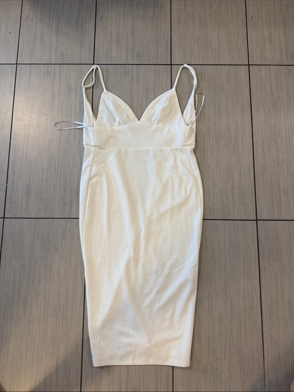 Lulus White Spaghetti Strap V Neck Dress